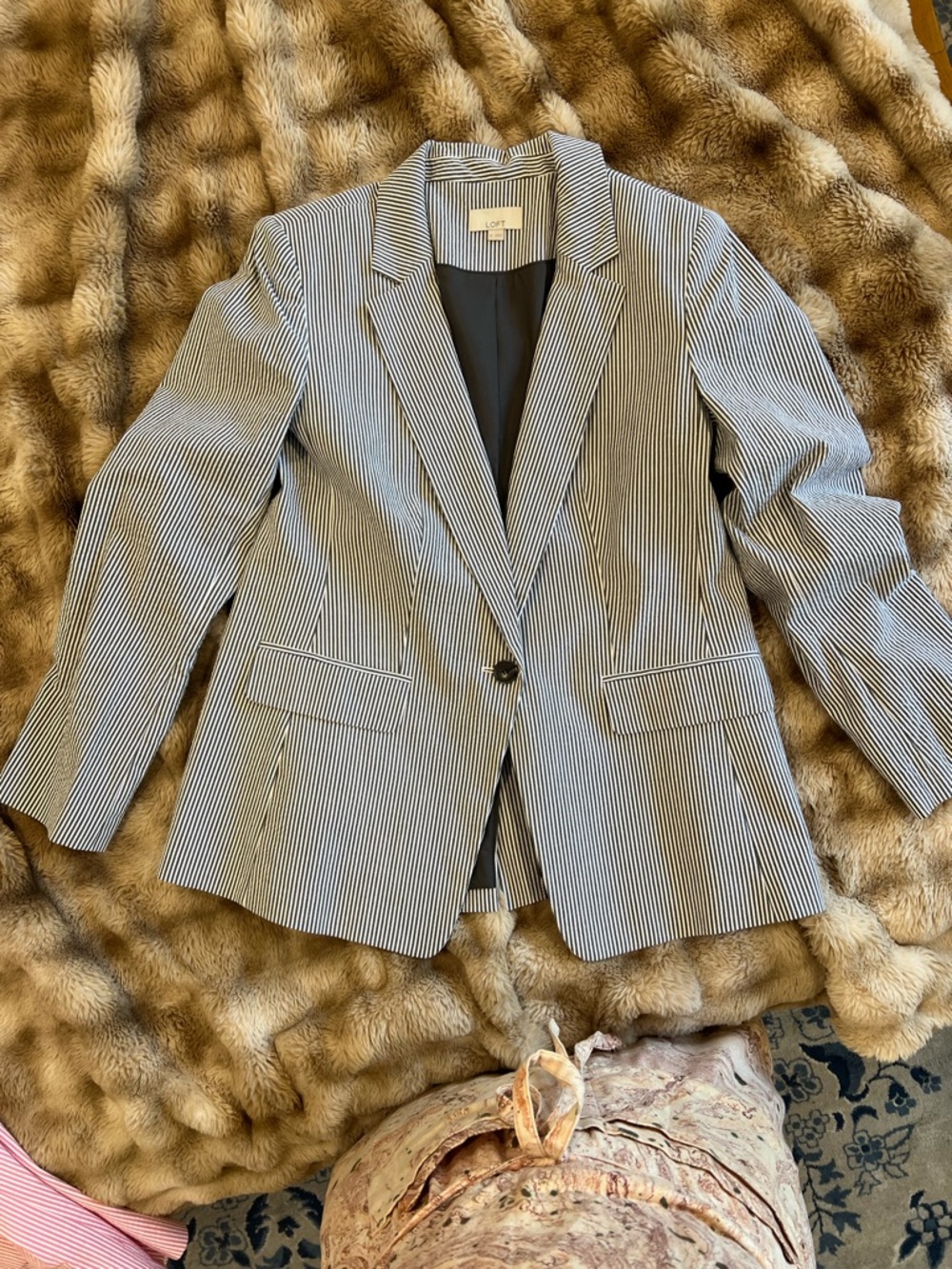 LOFT Grey & White Pinstriped Single-Button Blazer